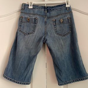 Banana Republic size 4 Bermuda jean shorts